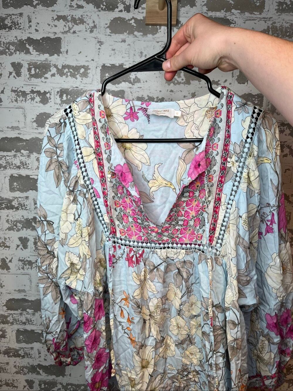 Johnny was California | women floral colorful blouse